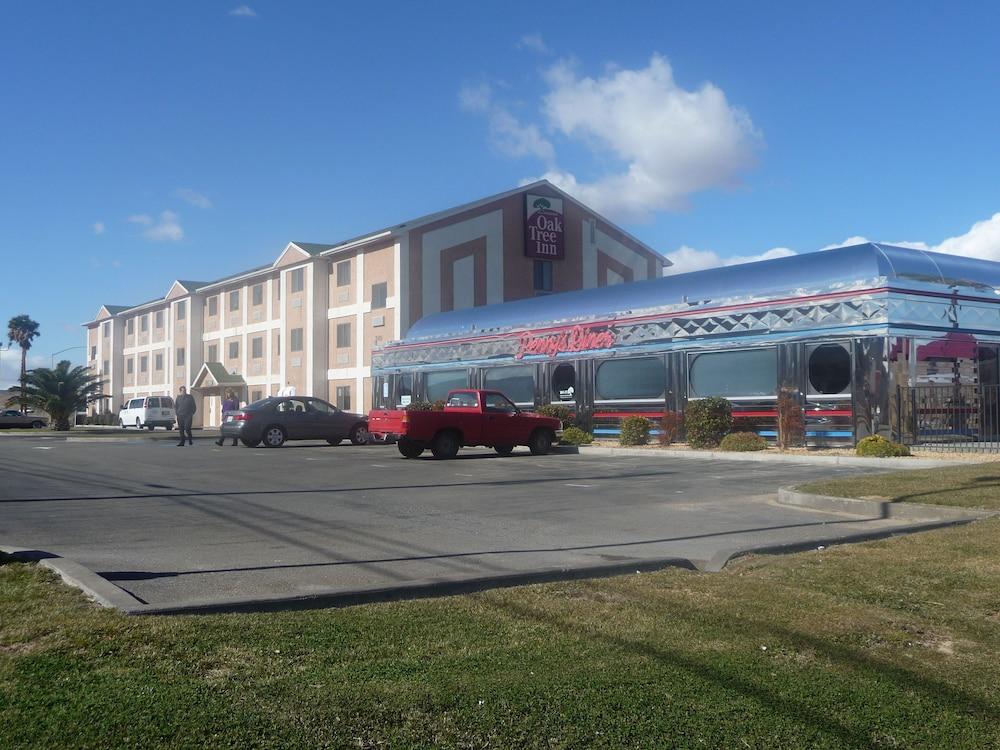 Travelodge By Wyndham Yermo Eksteriør bilde